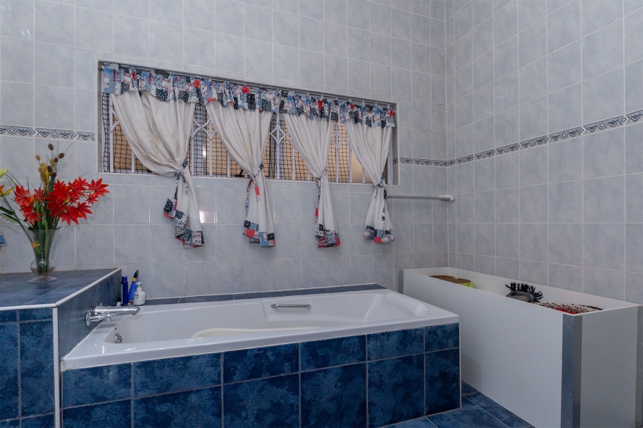 4 Bedroom Property for Sale in Rynfield Gauteng