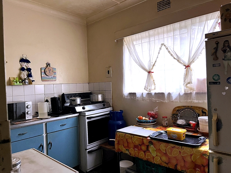 1 Bedroom Property for Sale in Windsor East Gauteng