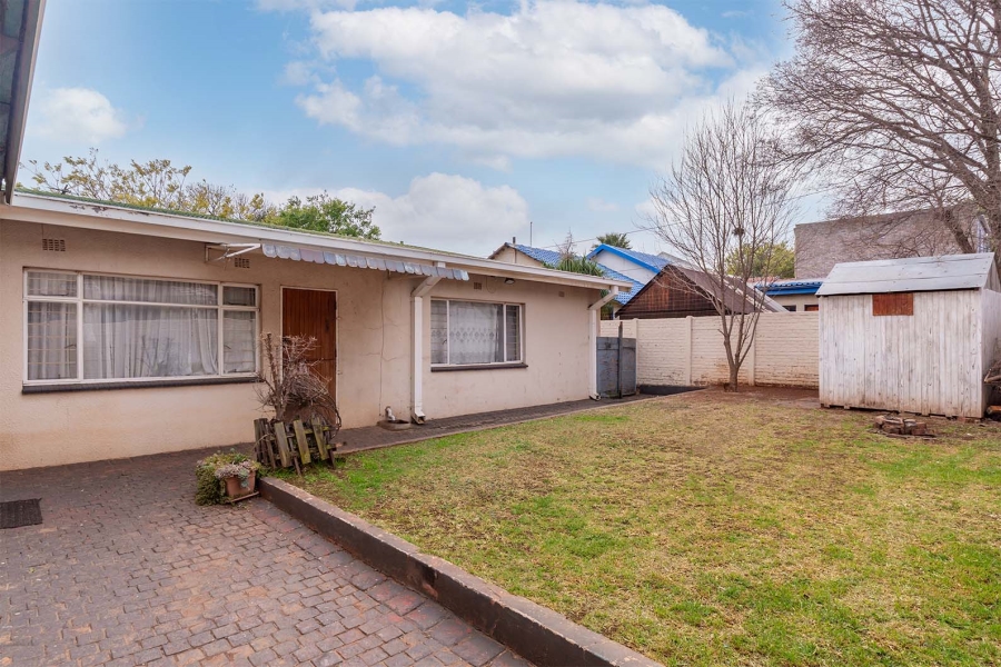 5 Bedroom Property for Sale in Klopperpark Gauteng