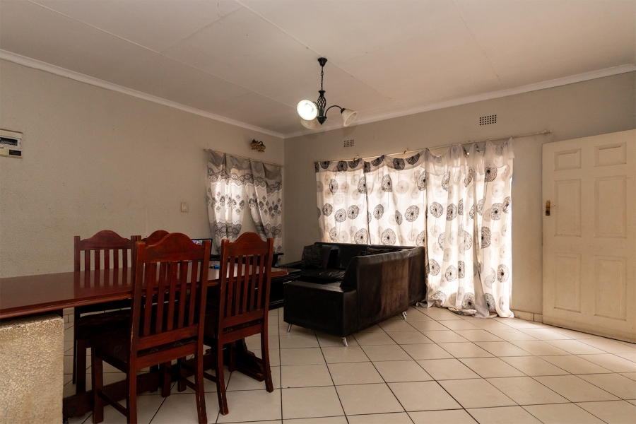 5 Bedroom Property for Sale in Klopperpark Gauteng