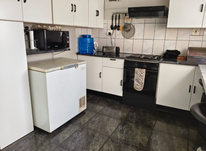 3 Bedroom Property for Sale in Klopperpark Gauteng