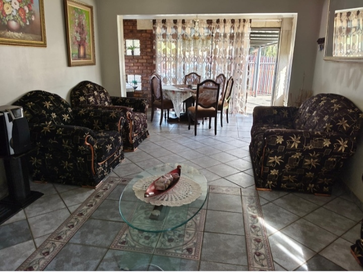 3 Bedroom Property for Sale in Klopperpark Gauteng
