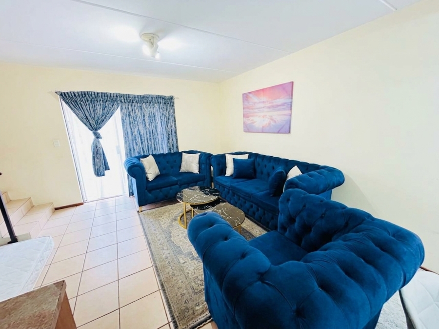 2 Bedroom Property for Sale in Halfway Gardens Gauteng
