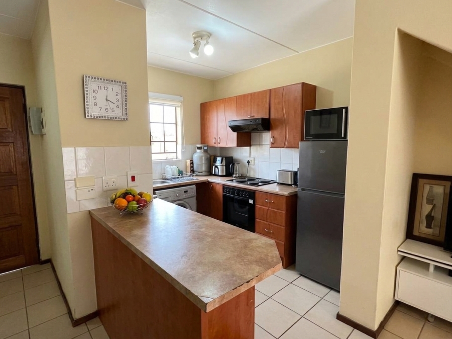 2 Bedroom Property for Sale in Halfway Gardens Gauteng