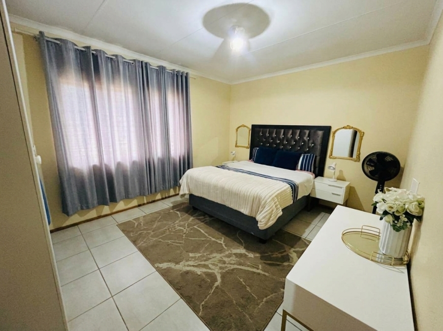 2 Bedroom Property for Sale in Halfway Gardens Gauteng