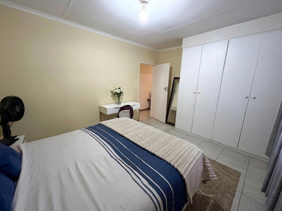2 Bedroom Property for Sale in Halfway Gardens Gauteng