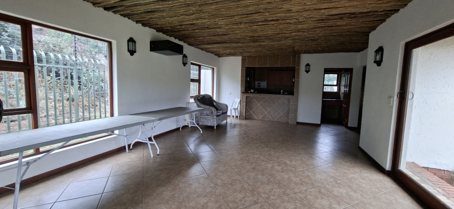 3 Bedroom Property for Sale in Sugar Bush Estate Gauteng
