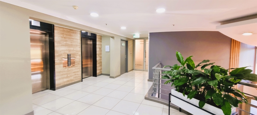 To Let Commercial Property for Rent in Woodmead Gauteng