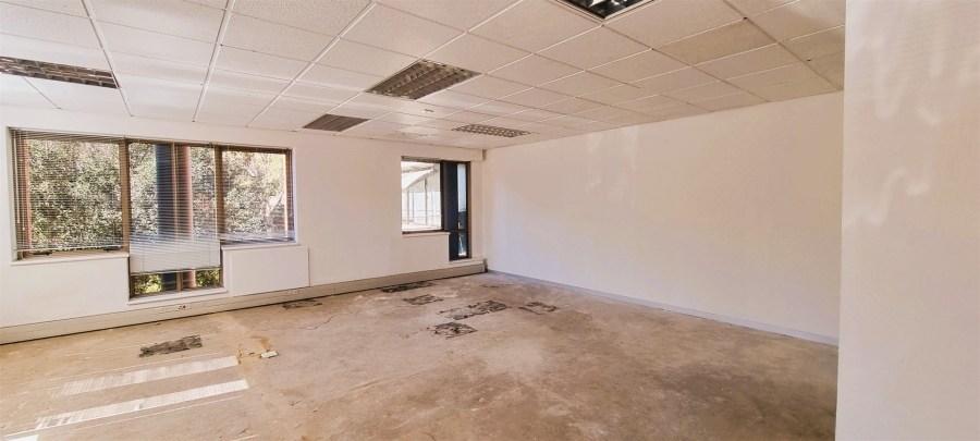 To Let Commercial Property for Rent in Woodmead Gauteng