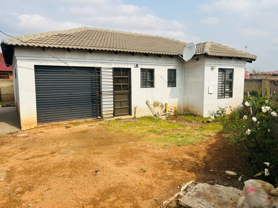 3 Bedroom Property for Sale in Spruit View Gauteng
