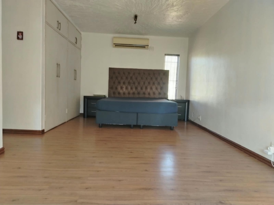 3 Bedroom Property for Sale in Maroelana Gauteng