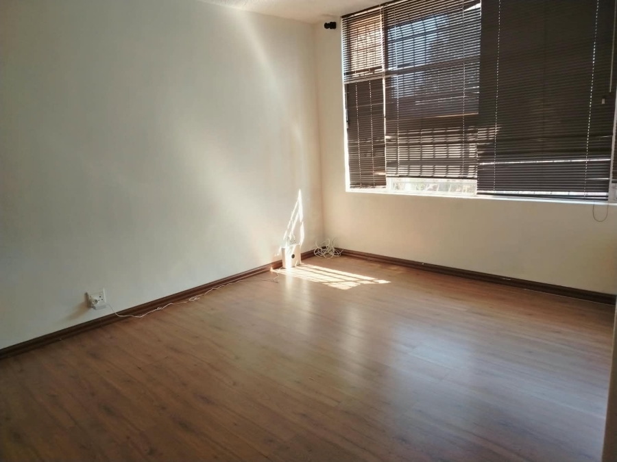 3 Bedroom Property for Sale in Maroelana Gauteng