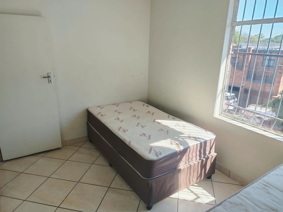 3 Bedroom Property for Sale in Maroelana Gauteng