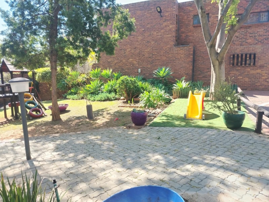 3 Bedroom Property for Sale in Maroelana Gauteng