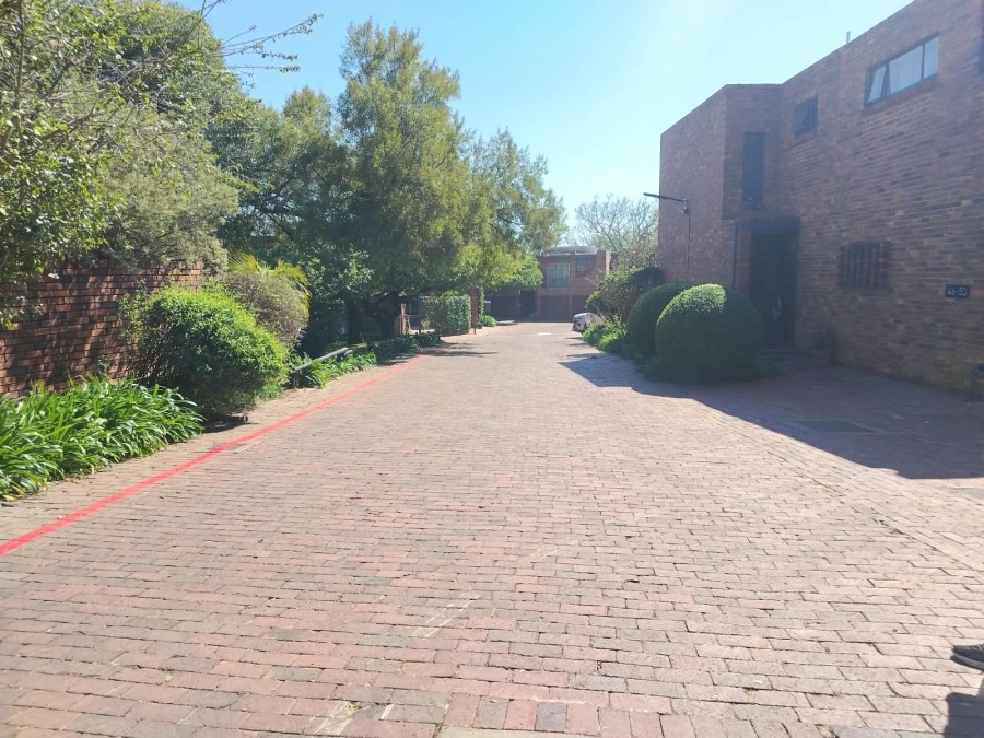 3 Bedroom Property for Sale in Maroelana Gauteng