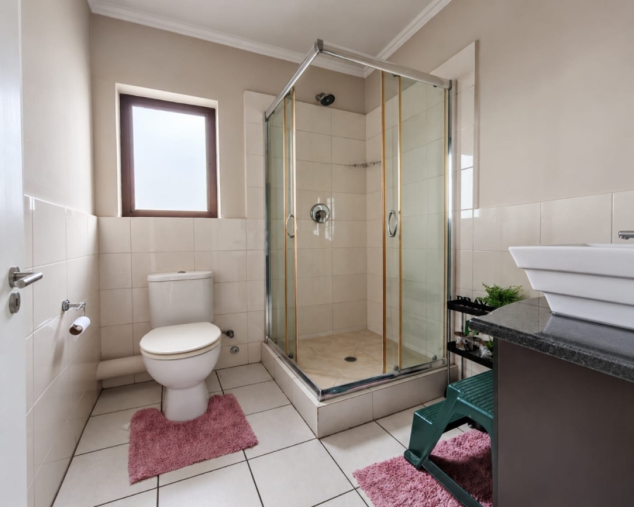 2 Bedroom Property for Sale in Noordwyk Gauteng
