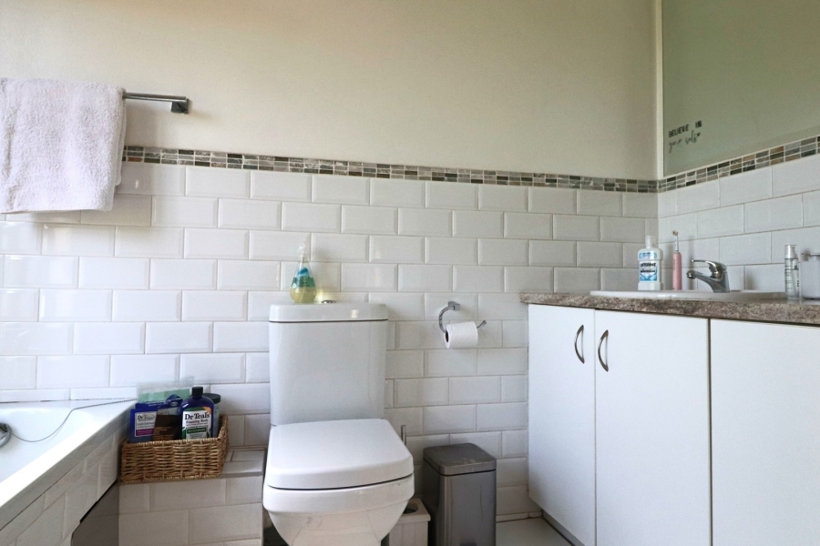 To Let 2 Bedroom Property for Rent in Rivonia Gauteng
