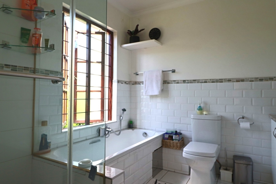 To Let 2 Bedroom Property for Rent in Rivonia Gauteng