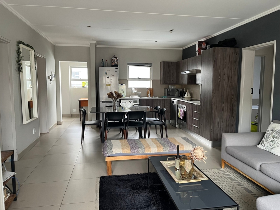 To Let 2 Bedroom Property for Rent in Sandown Gauteng