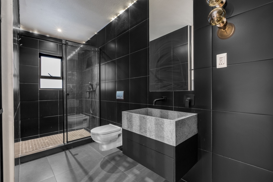3 Bedroom Property for Sale in Broadacres Gauteng