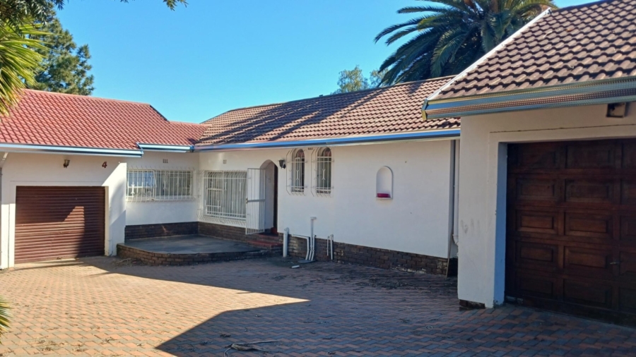 To Let 3 Bedroom Property for Rent in Brackenhurst Gauteng