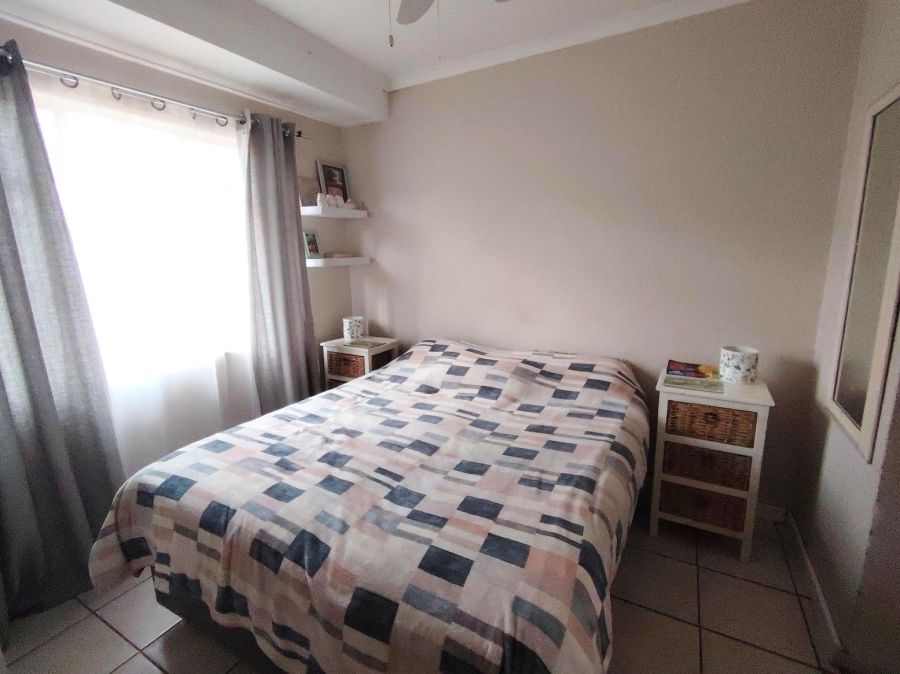 2 Bedroom Property for Sale in Bonaero Park Gauteng