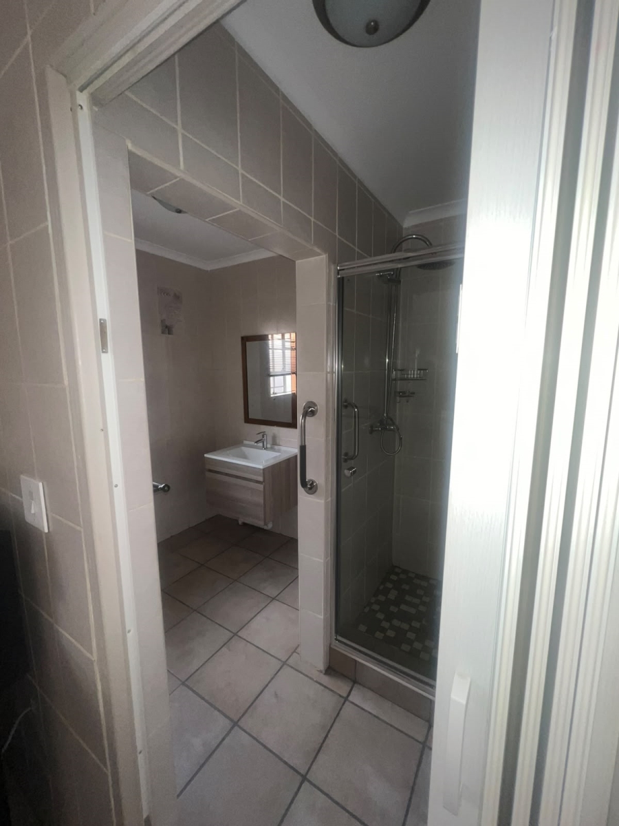 1 Bedroom Property for Sale in Three Rivers Gauteng