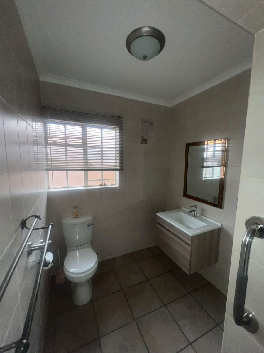 1 Bedroom Property for Sale in Three Rivers Gauteng