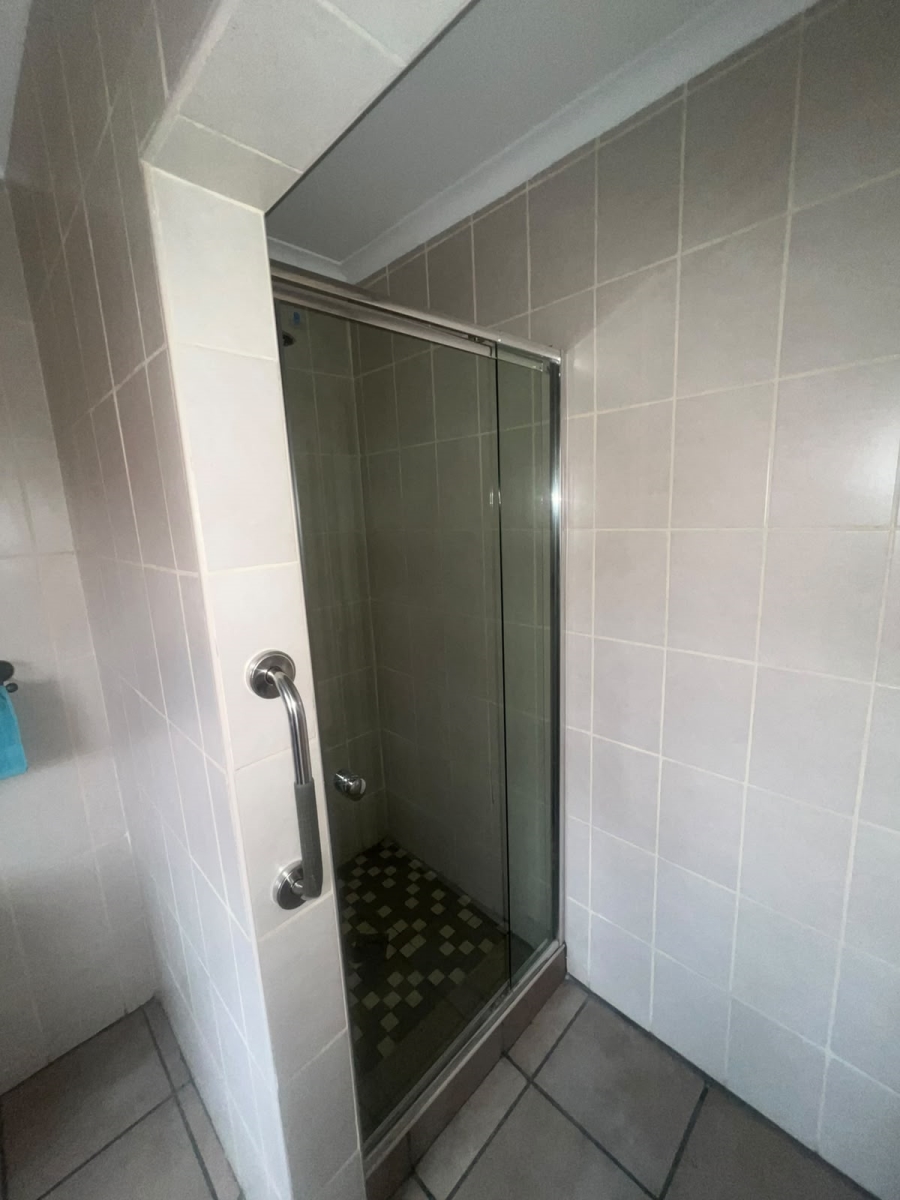 1 Bedroom Property for Sale in Three Rivers Gauteng