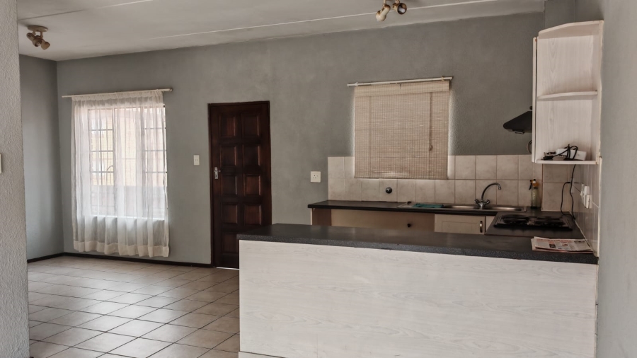 To Let 2 Bedroom Property for Rent in Carlswald Gauteng
