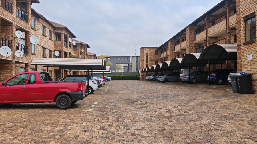 To Let 2 Bedroom Property for Rent in Carlswald Gauteng
