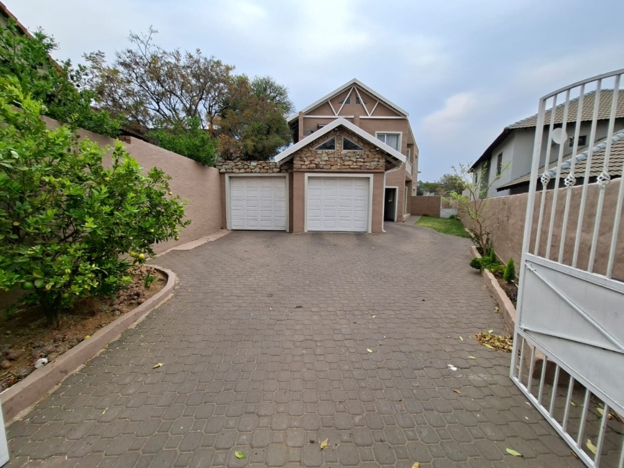To Let 3 Bedroom Property for Rent in Carlswald Gauteng