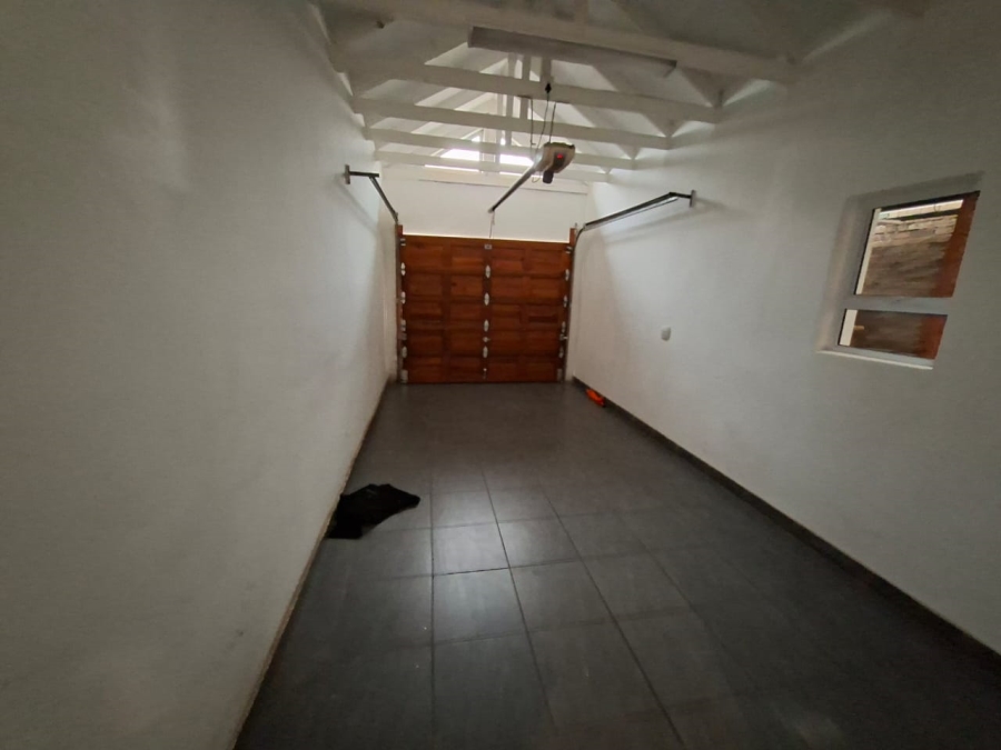 To Let 3 Bedroom Property for Rent in Carlswald Gauteng