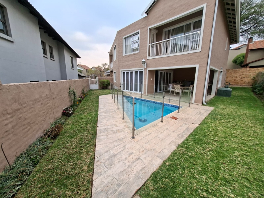 To Let 3 Bedroom Property for Rent in Carlswald Gauteng