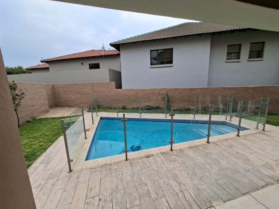 To Let 3 Bedroom Property for Rent in Carlswald Gauteng
