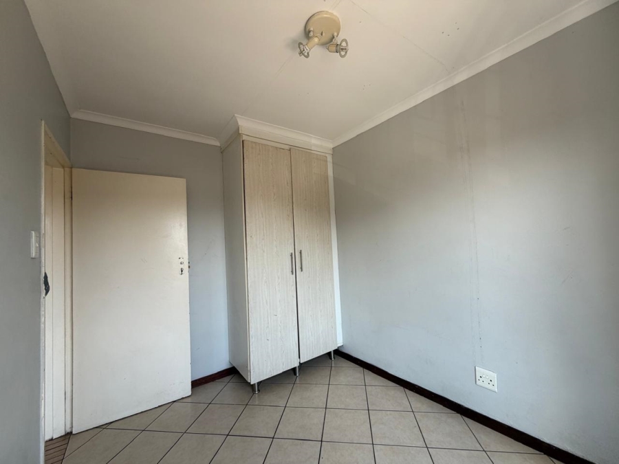 To Let 3 Bedroom Property for Rent in Equestria Gauteng
