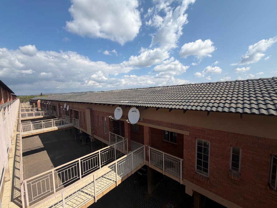 To Let 3 Bedroom Property for Rent in Equestria Gauteng