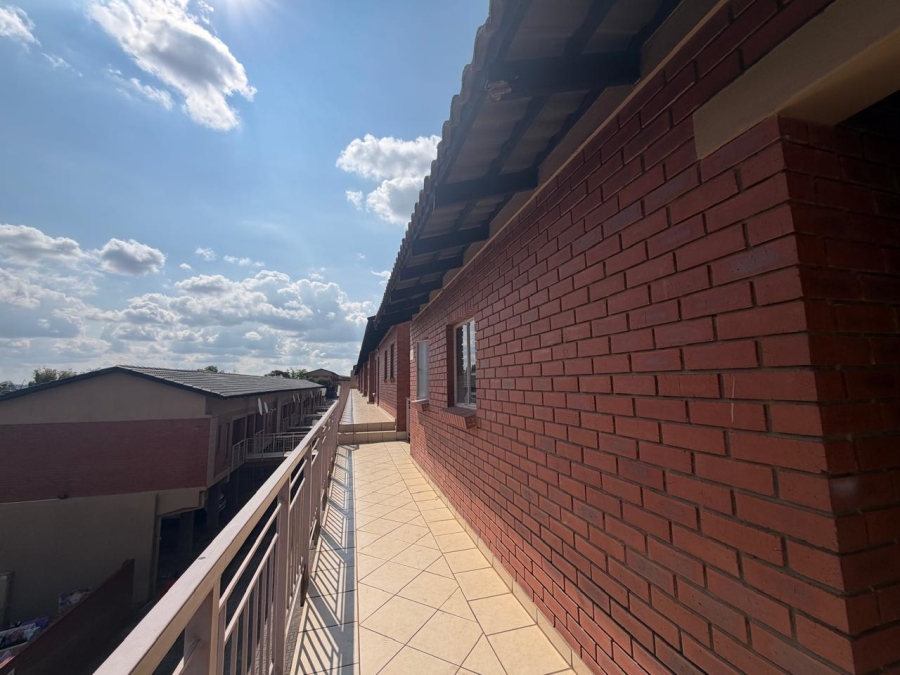 To Let 3 Bedroom Property for Rent in Equestria Gauteng