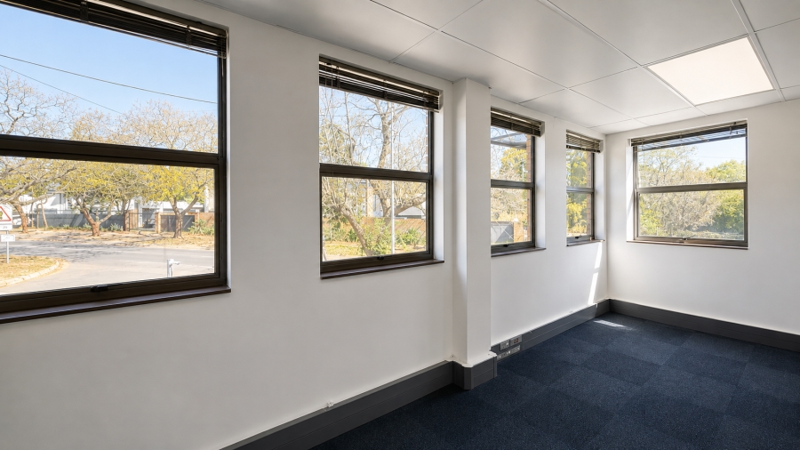 To Let Commercial Property for Rent in Menlo Park Gauteng