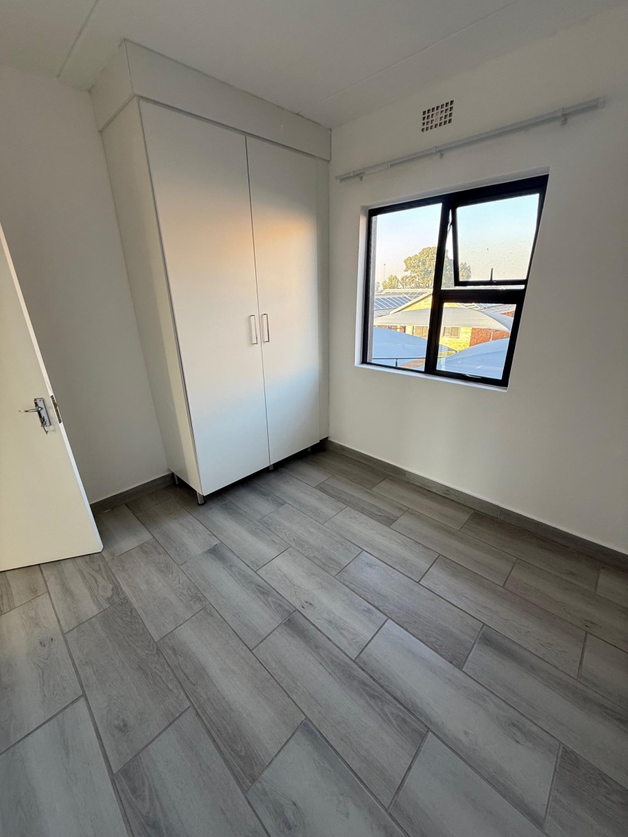 To Let 3 Bedroom Property for Rent in Albertsdal Gauteng