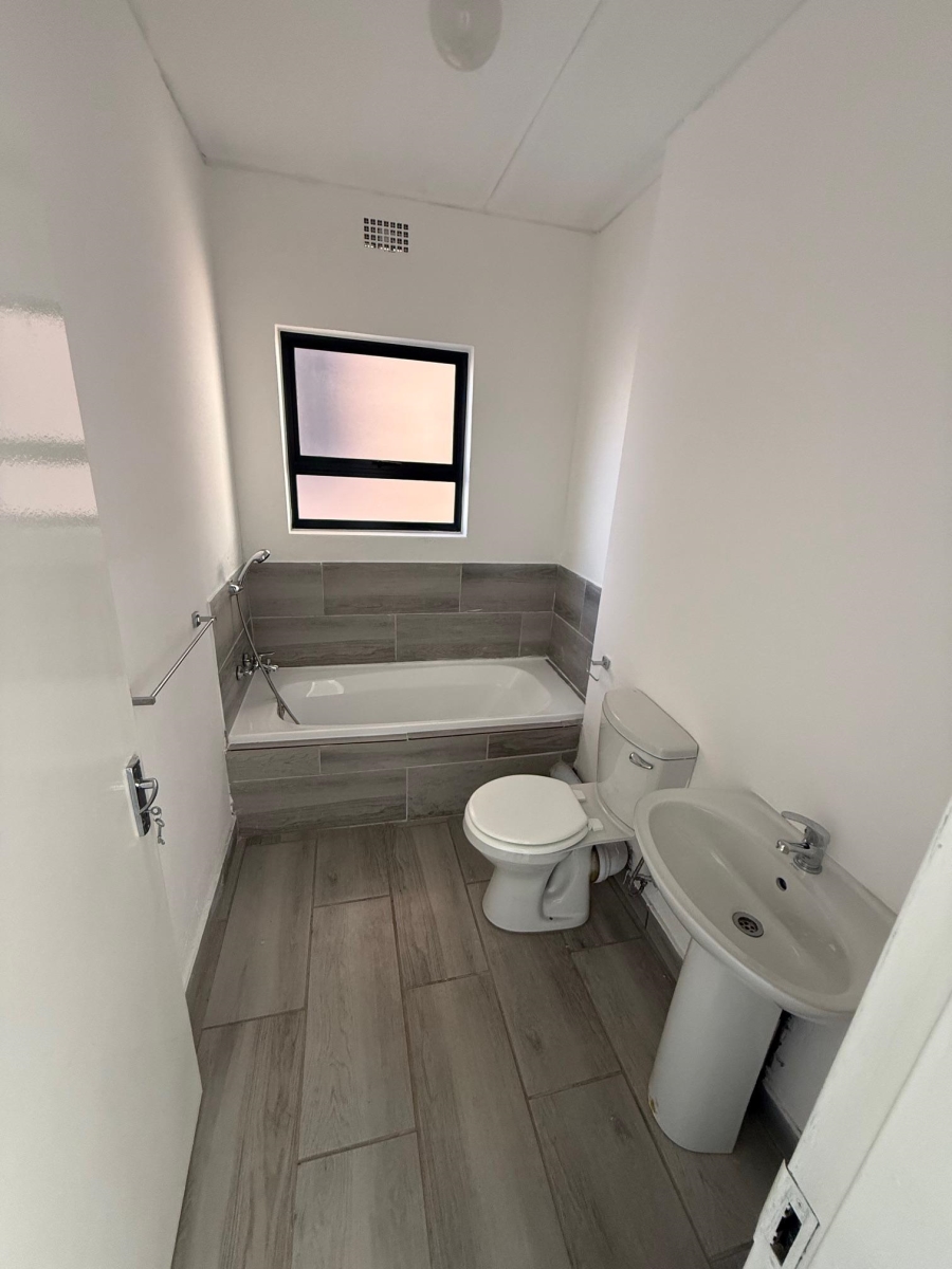To Let 3 Bedroom Property for Rent in Albertsdal Gauteng