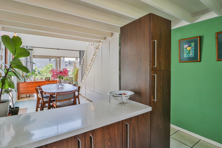 1 Bedroom Property for Sale in Bryanston Gauteng