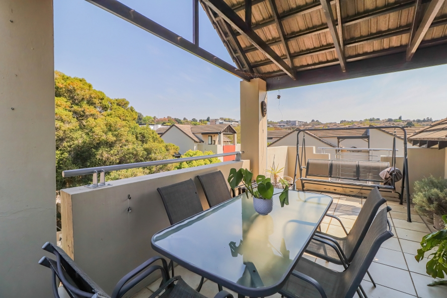1 Bedroom Property for Sale in Bryanston Gauteng