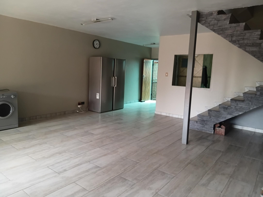 3 Bedroom Property for Sale in Wonderboom Gauteng