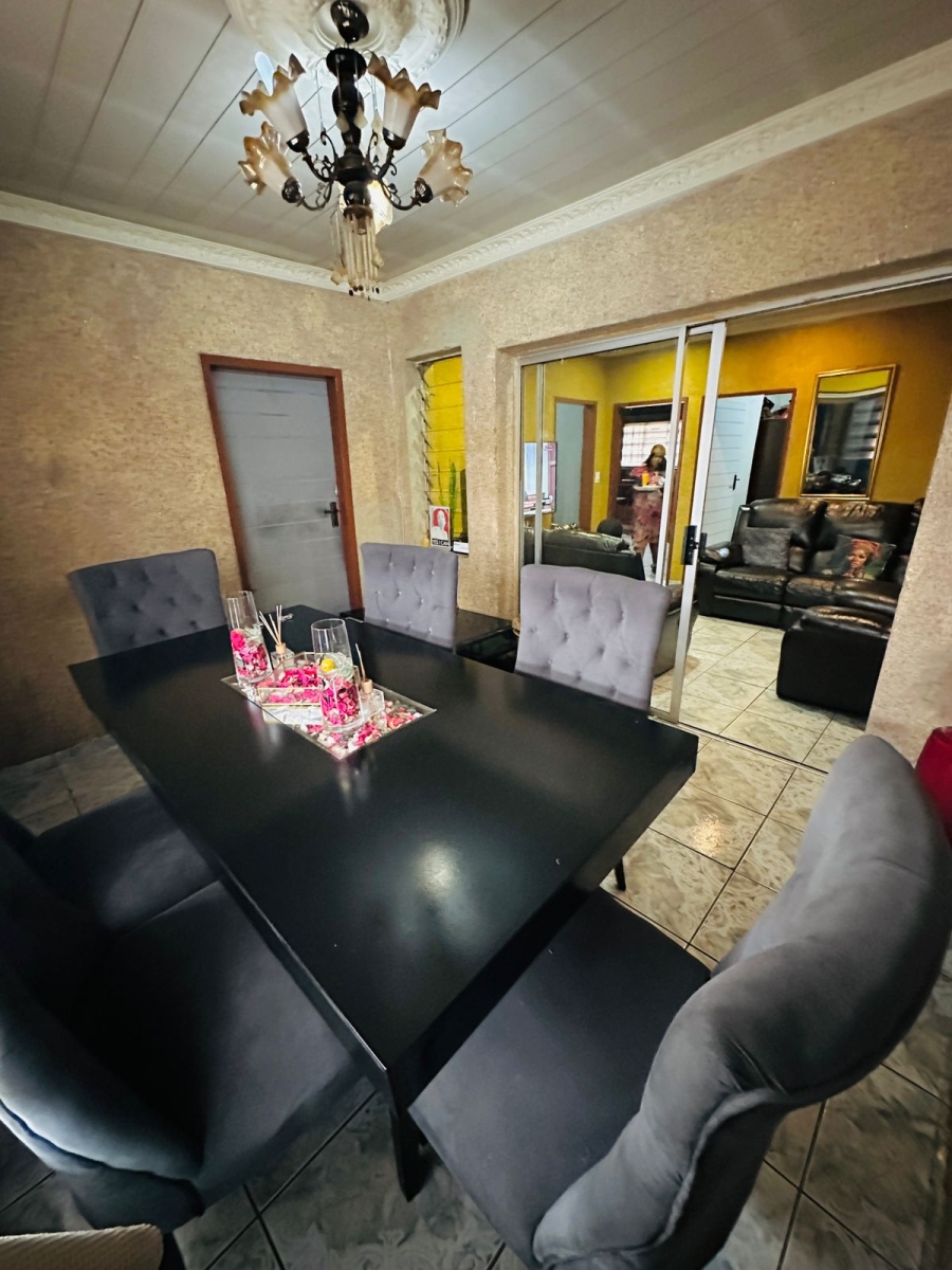 3 Bedroom Property for Sale in Twala Gauteng
