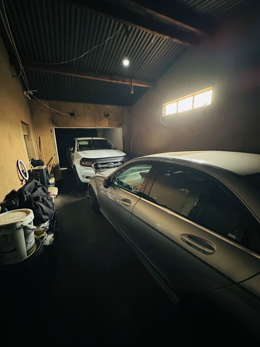 3 Bedroom Property for Sale in Twala Gauteng