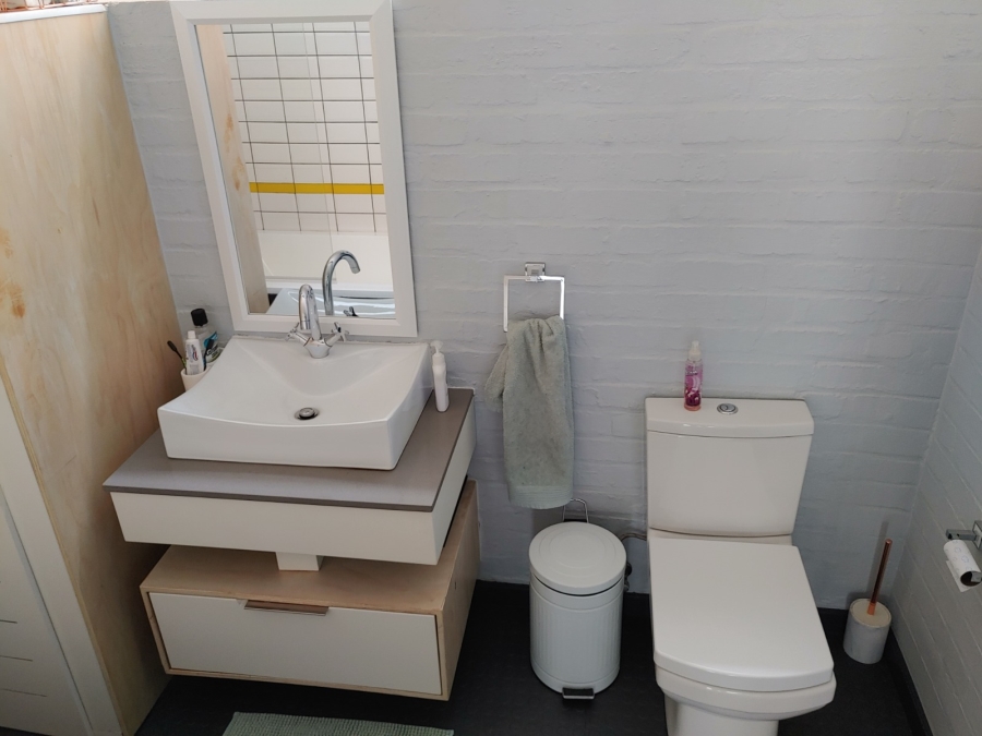 1 Bedroom Property for Sale in Braamfontein Gauteng