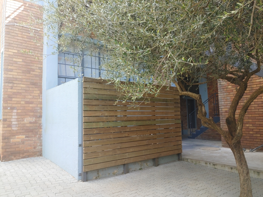 1 Bedroom Property for Sale in Braamfontein Gauteng