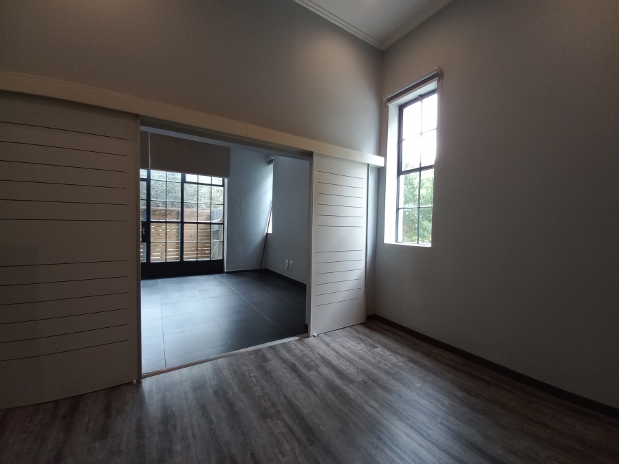 1 Bedroom Property for Sale in Braamfontein Gauteng