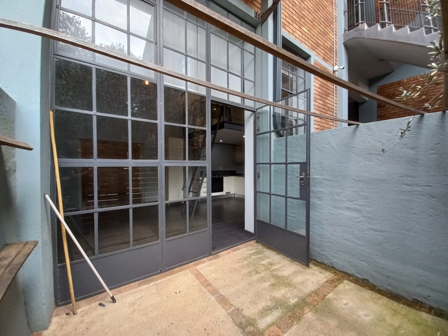 1 Bedroom Property for Sale in Braamfontein Gauteng